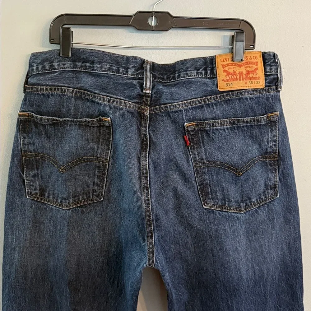 Mens Levis 514 36 x 32 excellent condition